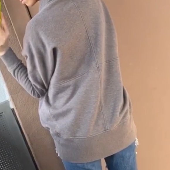 Banana republic soft brown fall cardigan - Picture 9 of 9